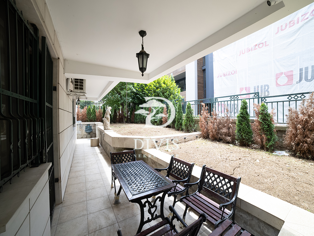 Slika 6 - Milovana Marinkovića, Šestosoban stan na prodaju, 396m2, 1.100.000€